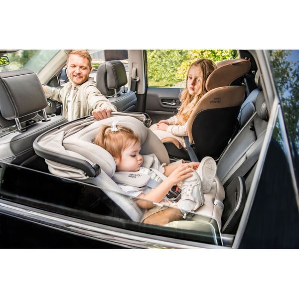 Автокресло BRITAX-ROMER SWIVEL-GROW Max Air Linen Grey 2000042298 фото